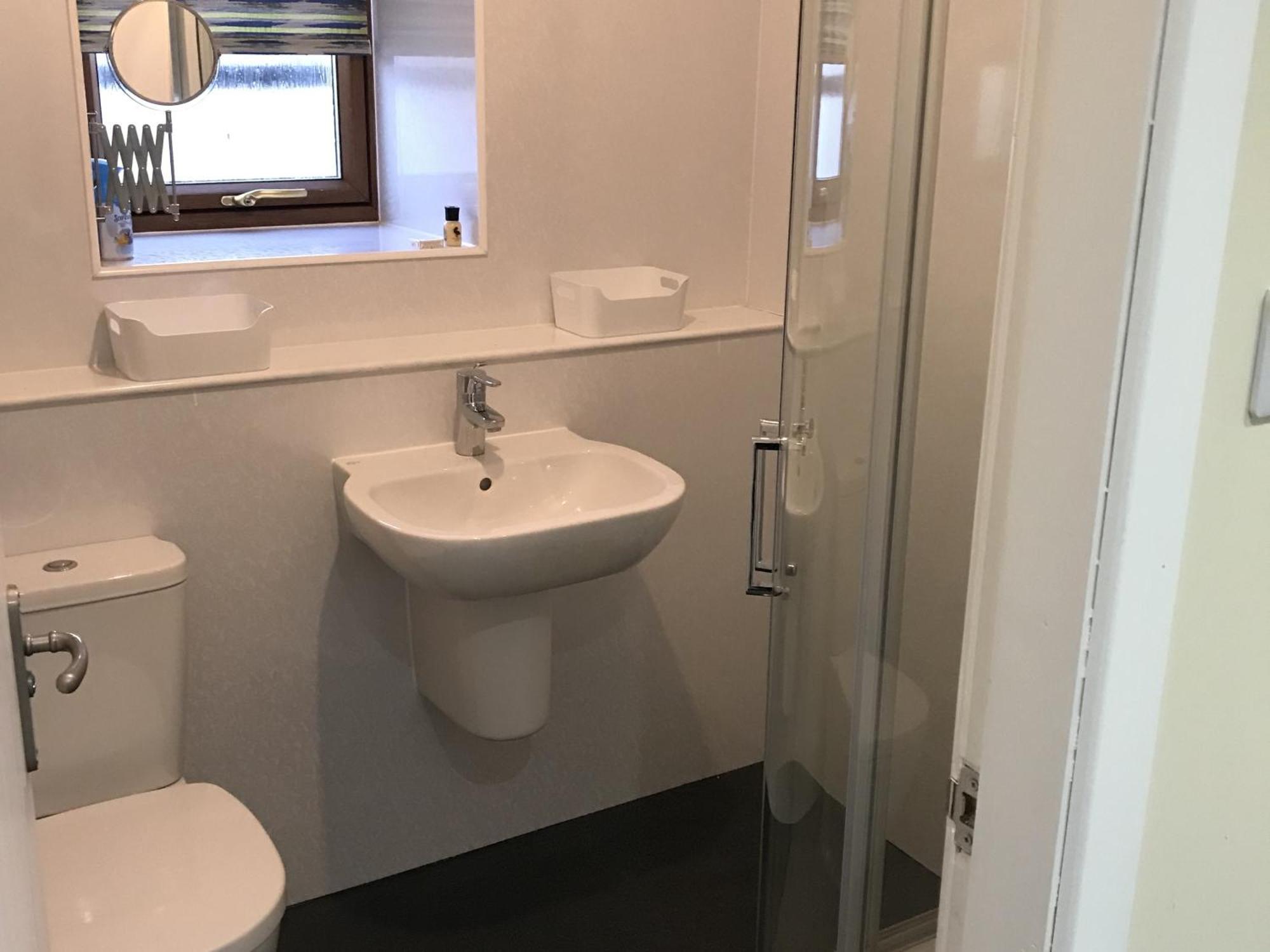 Thurso Self Catering Pet Friendly Holiday Lets Bilik gambar